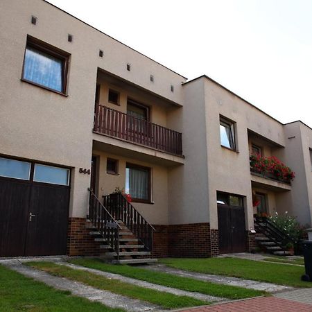 Dum V Ceskem Raji Villa Dolni Bousov Bagian luar foto