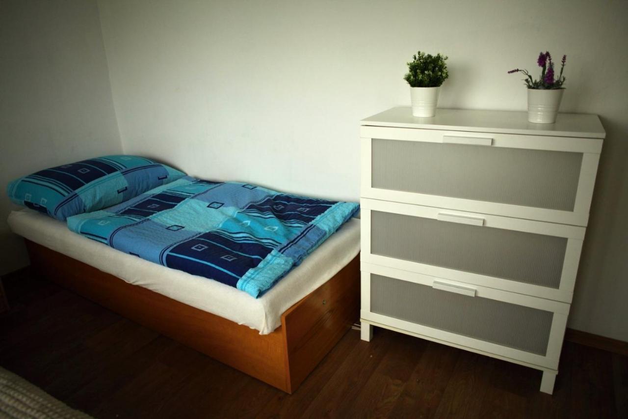Dum V Ceskem Raji Villa Dolni Bousov Bagian luar foto