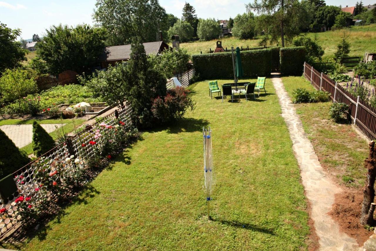 Dum V Ceskem Raji Villa Dolni Bousov Bagian luar foto